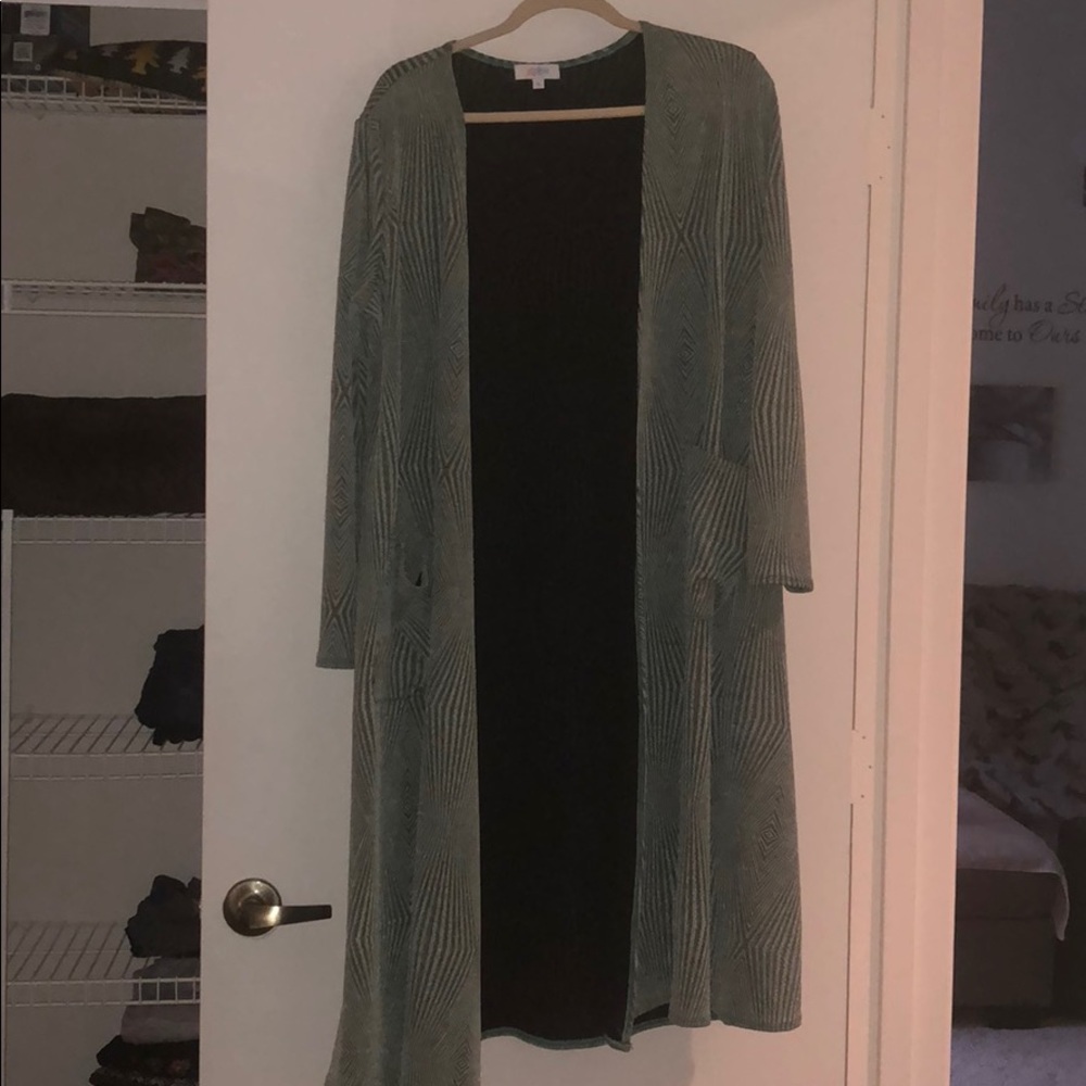 LuLaRoe Sarah